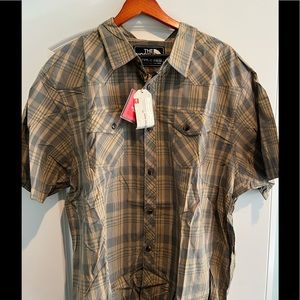 The north face short sleeve button down shirt